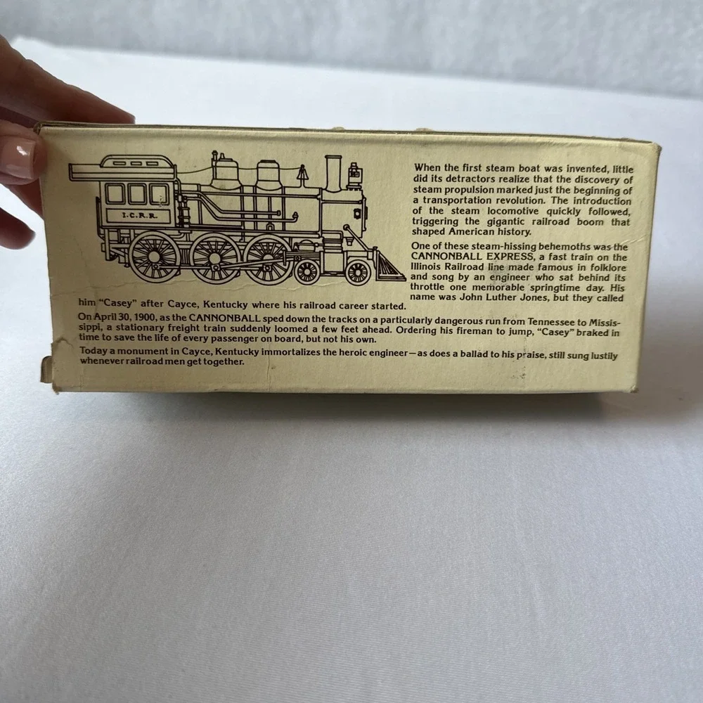 Vtg 1970s Avon Cannonball Express 4-6-0 Train Locomotive Decanter FULL W/Box
